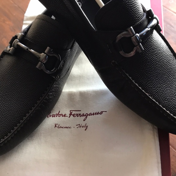 Salvatore Ferragamo brown pebble parigi loafers - Picture 2 of 3